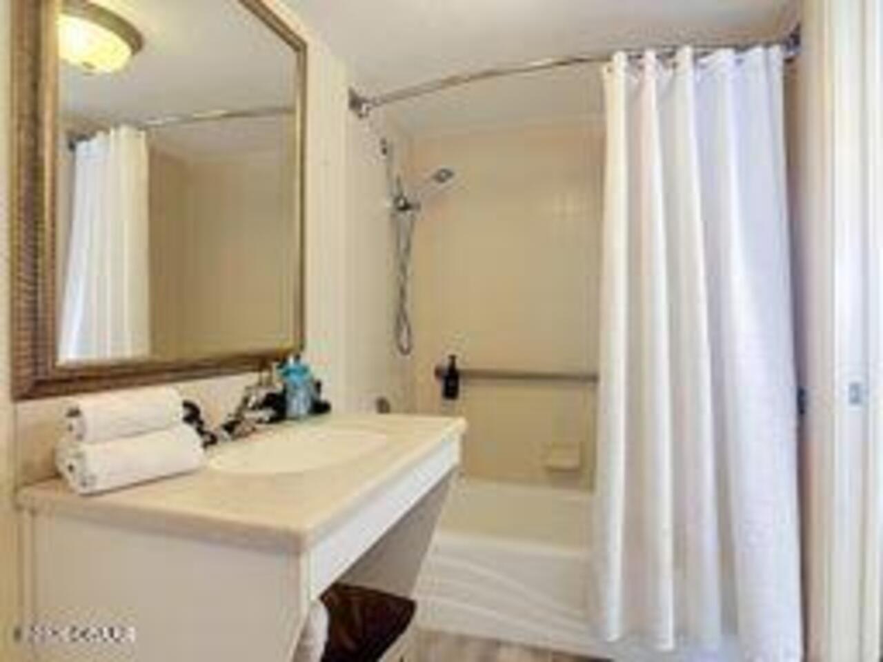 Listing Photo 34