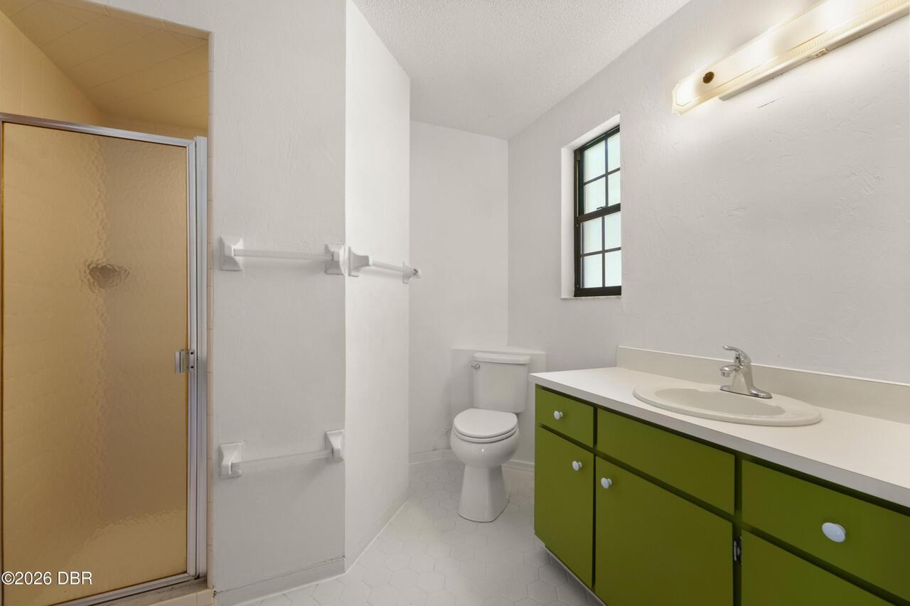 Listing Photo 13