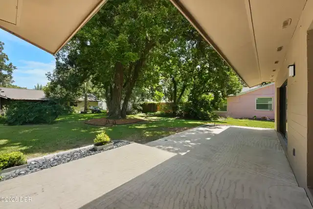 Listing Photo 25