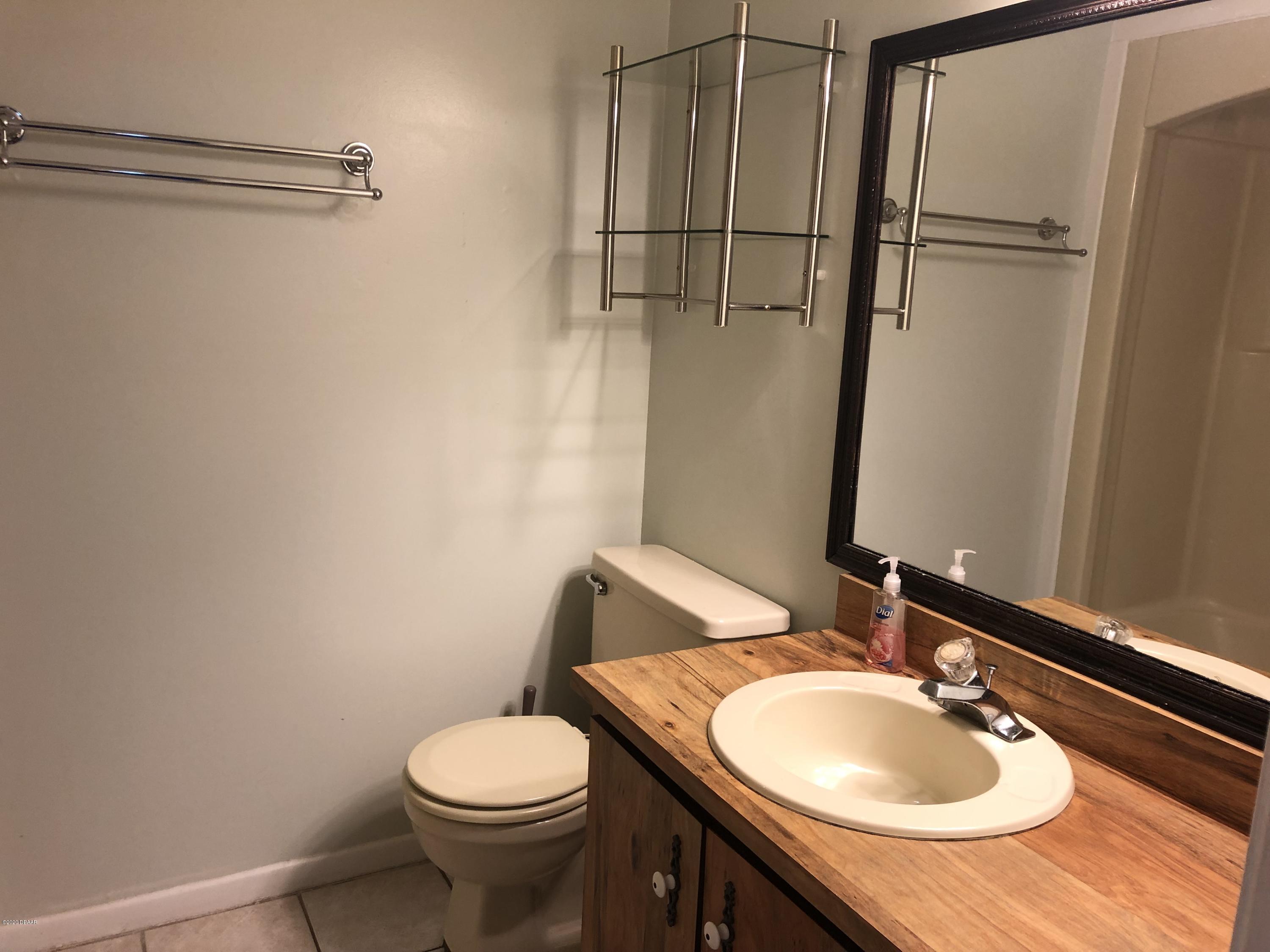 Listing Photo 9