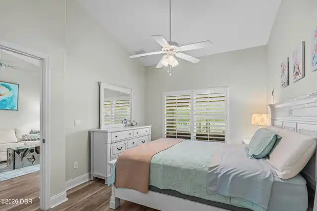 Listing Photo 25