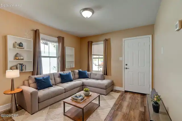 Listing Photo 7