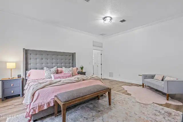 Listing Photo 26