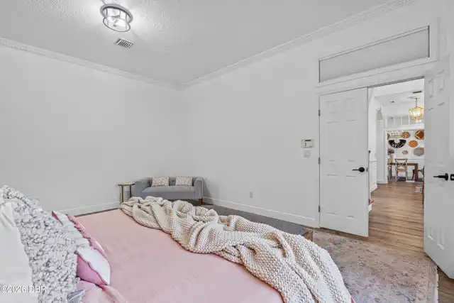 Listing Photo 28