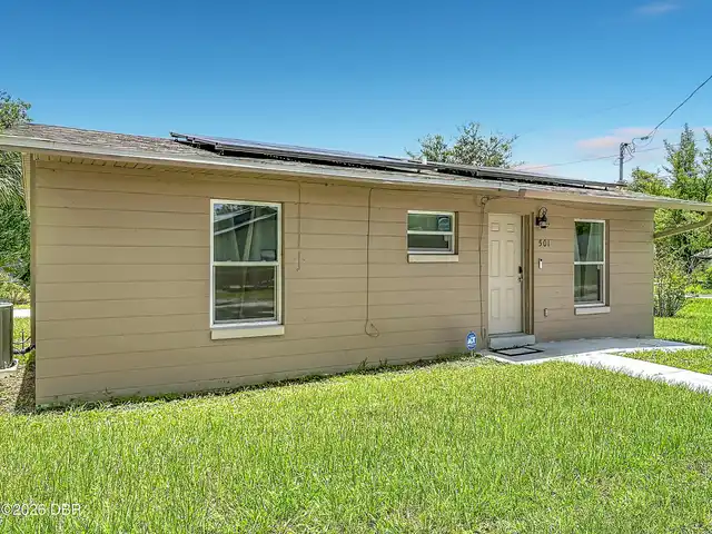Listing Photo 6