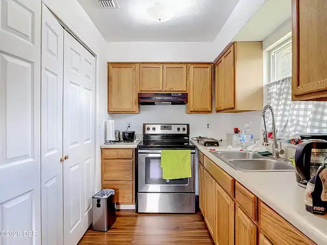 Listing Photo 15