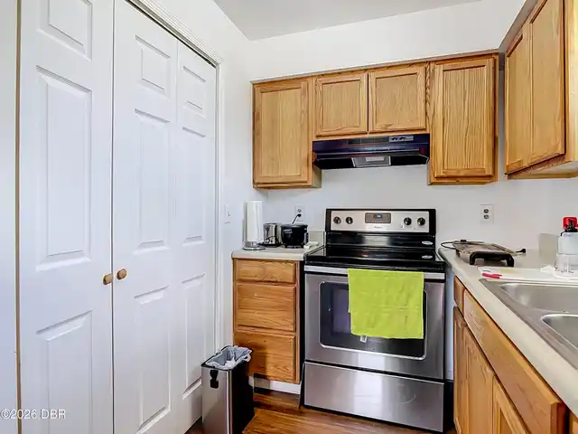 Listing Photo 16