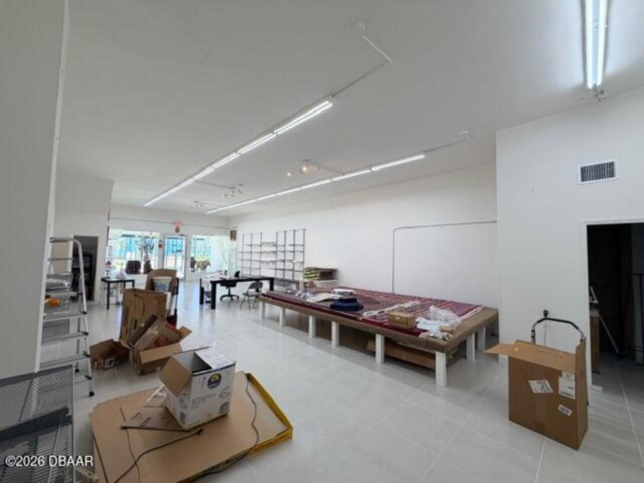 Listing Photo 6