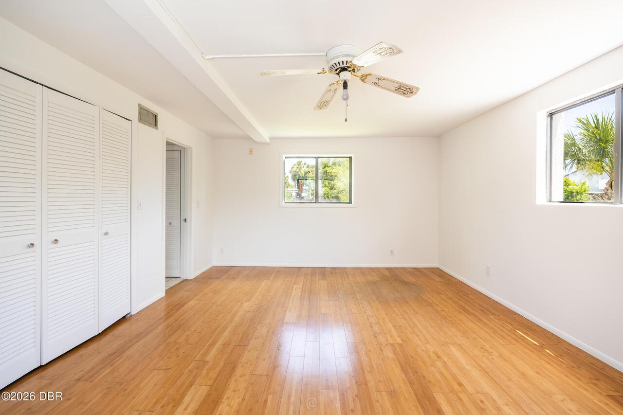 Listing Photo 23
