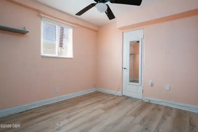 Listing Photo 17