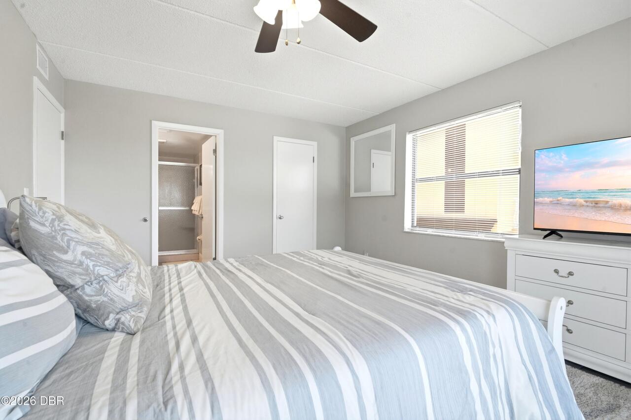 Listing Photo 42