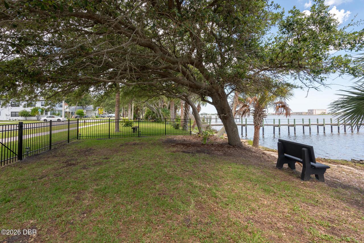 Listing Photo 15