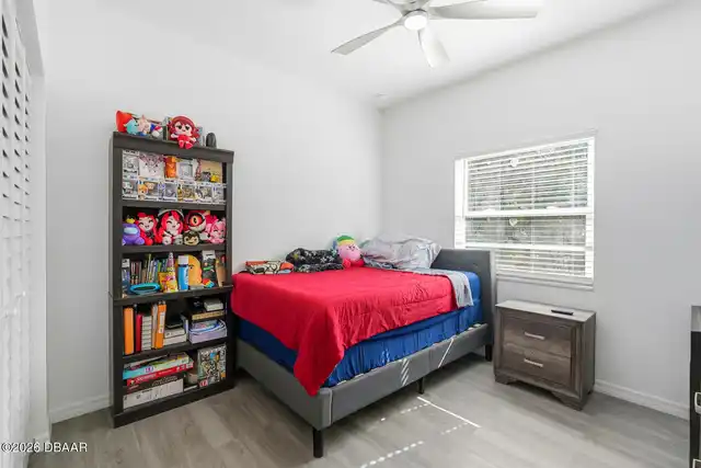 Listing Photo 18