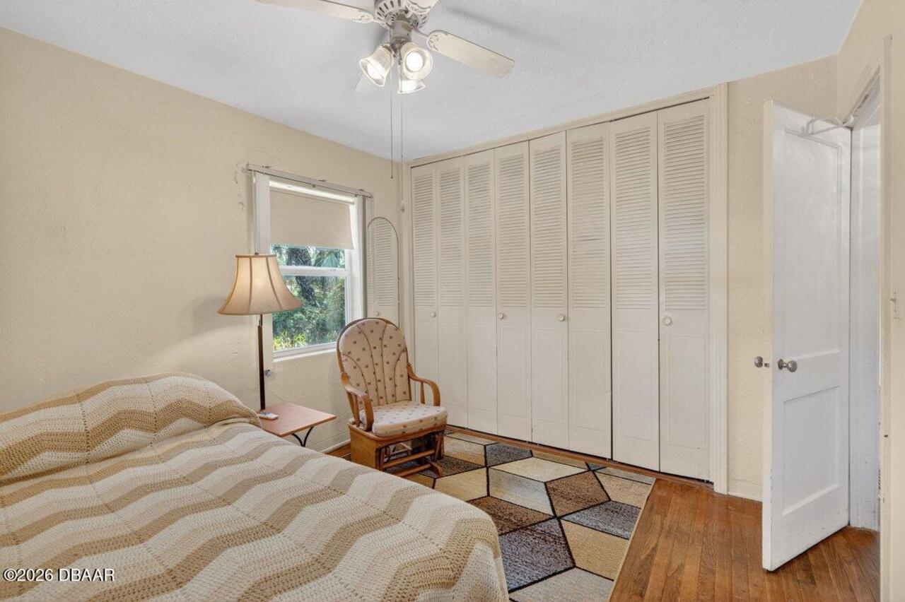 Listing Photo 17