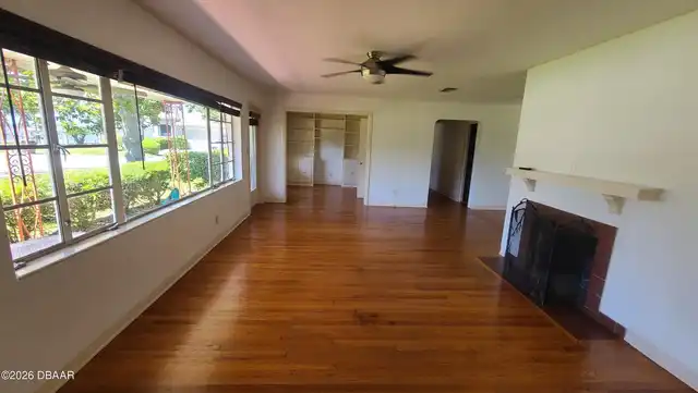 Listing Photo 15