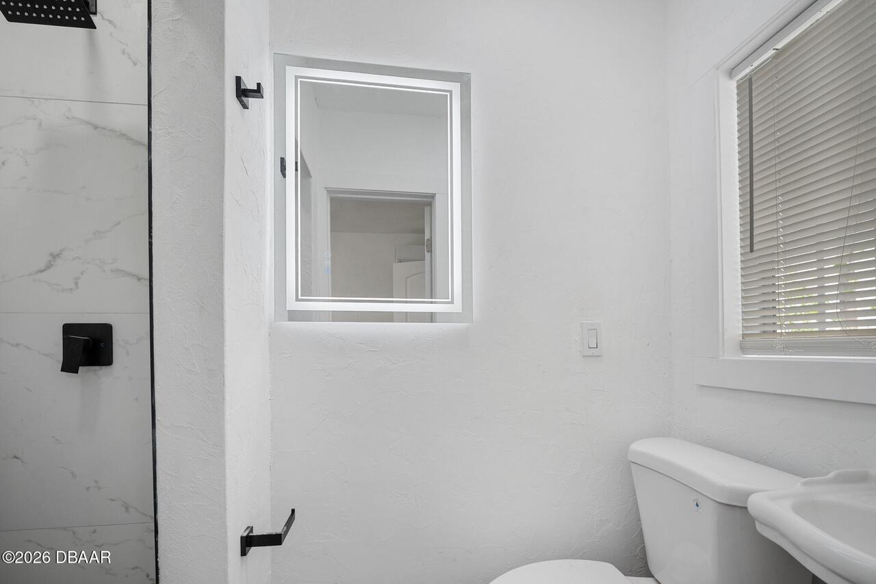 Listing Photo 42
