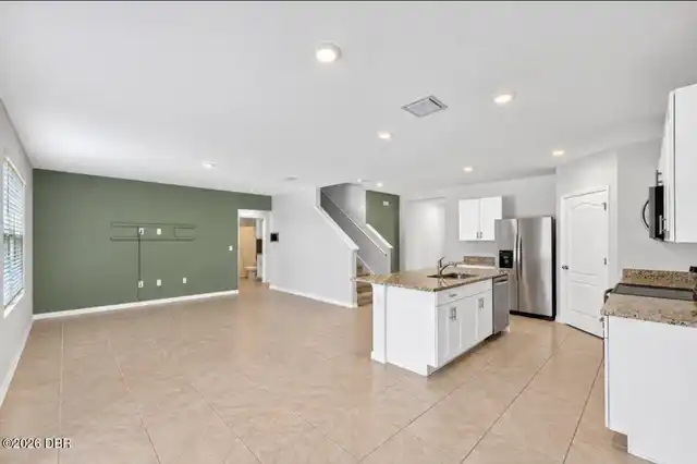 Listing Photo 7