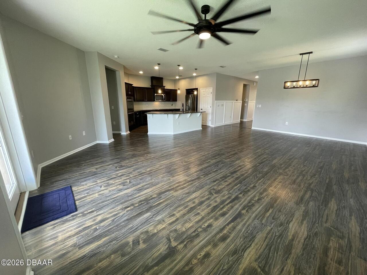 Listing Photo 7
