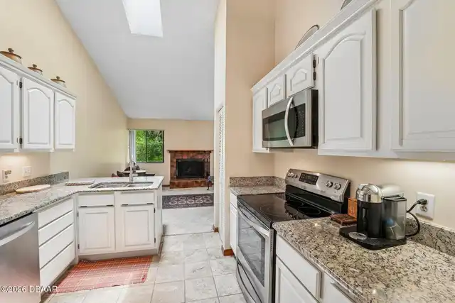 Listing Photo 13