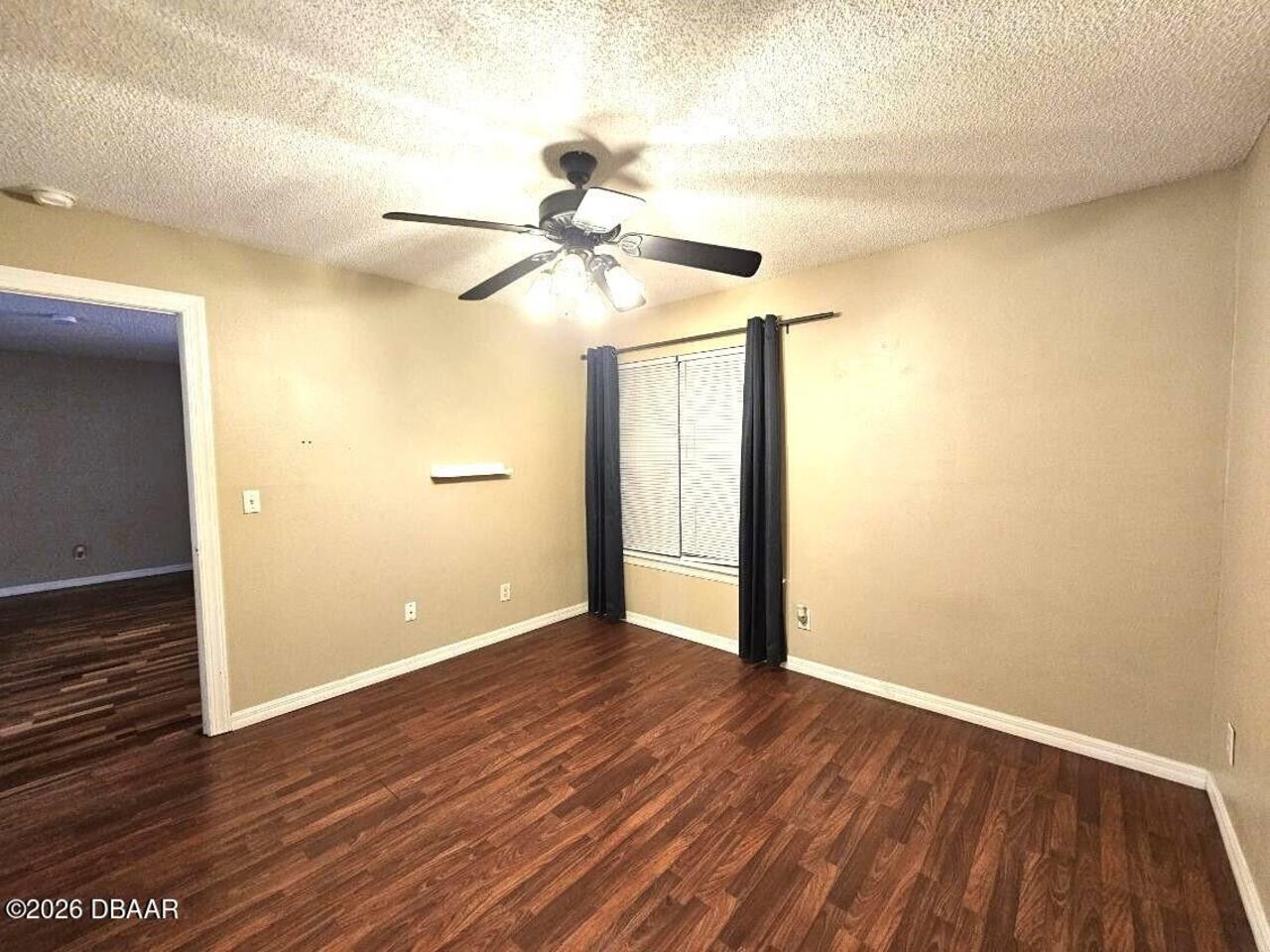 Listing Photo 14
