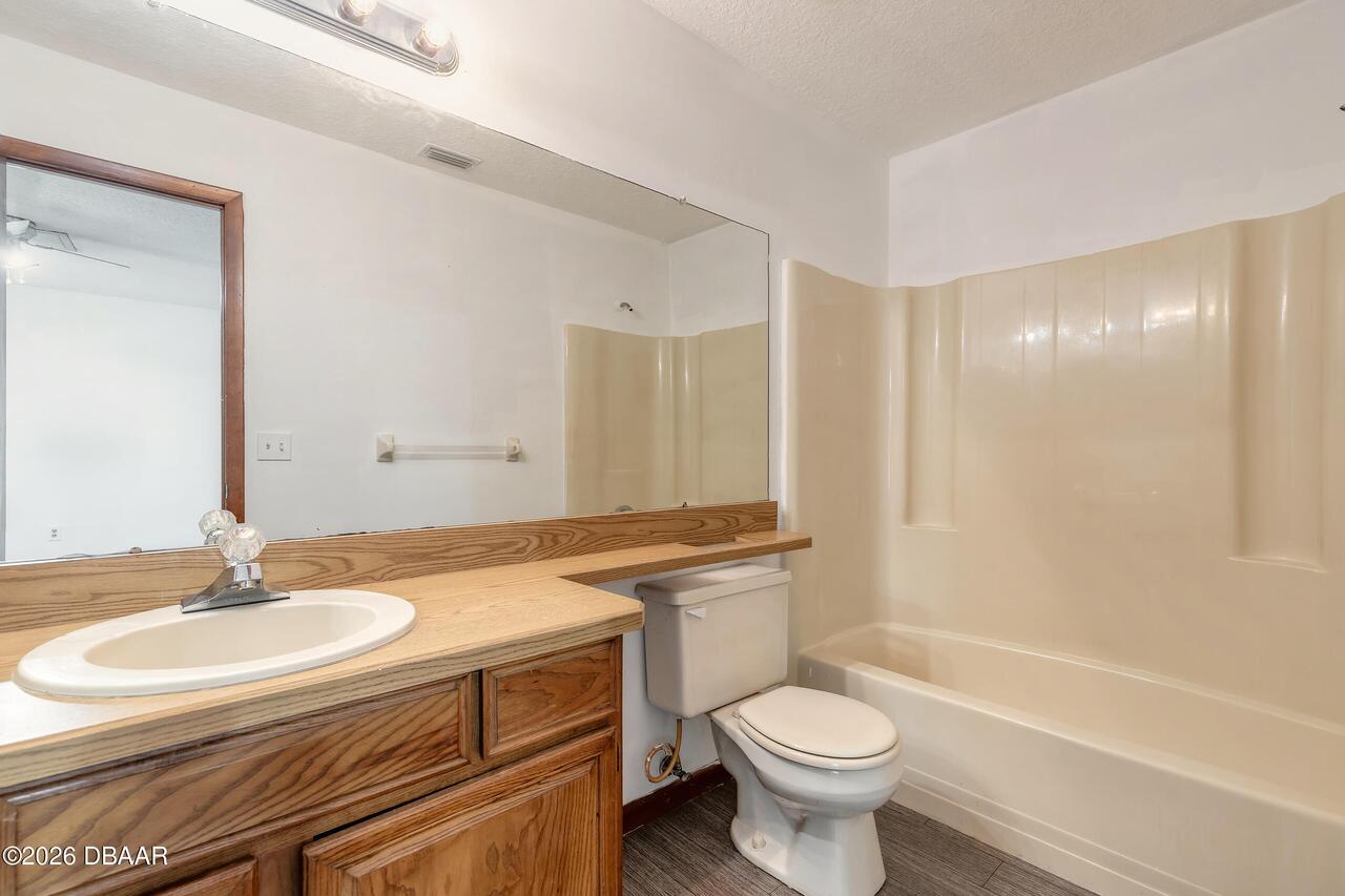 Listing Photo 15