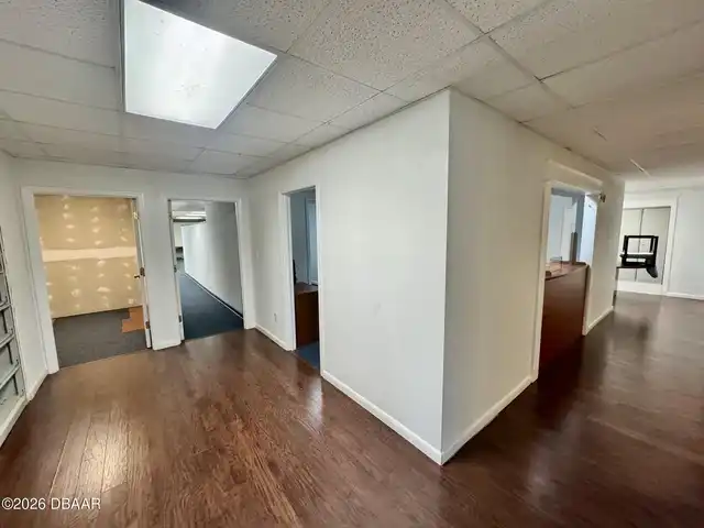 Listing Photo 6