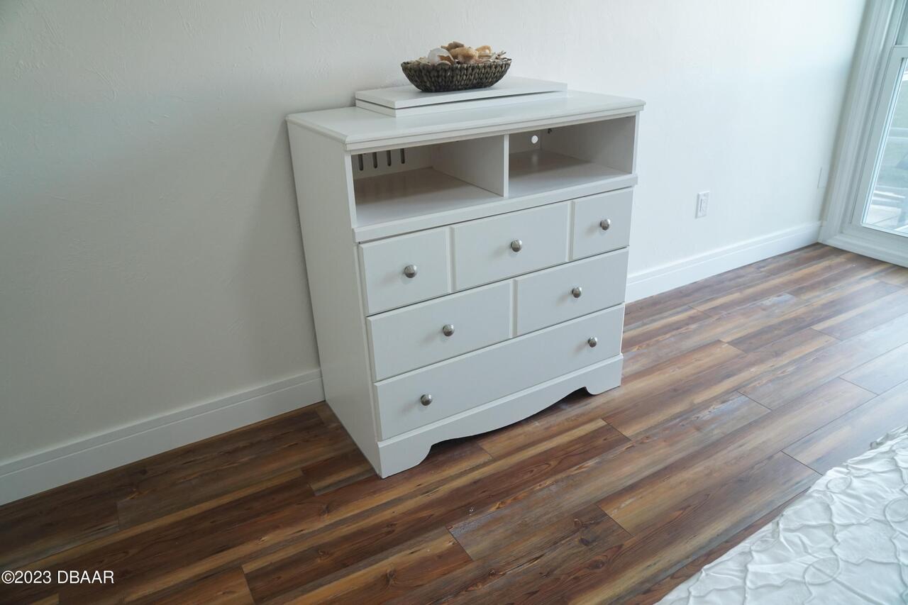 Listing Photo 30