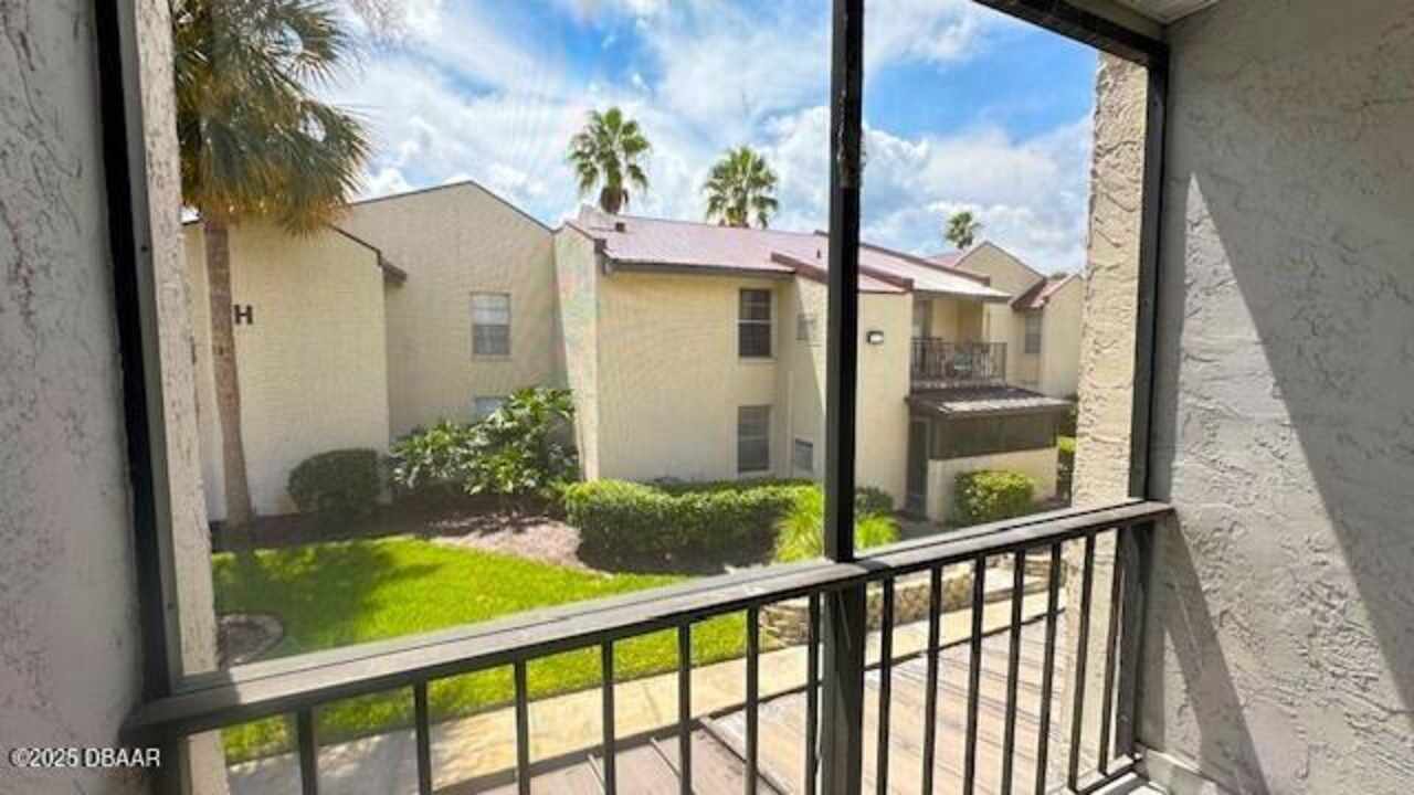 Listing Photo 17
