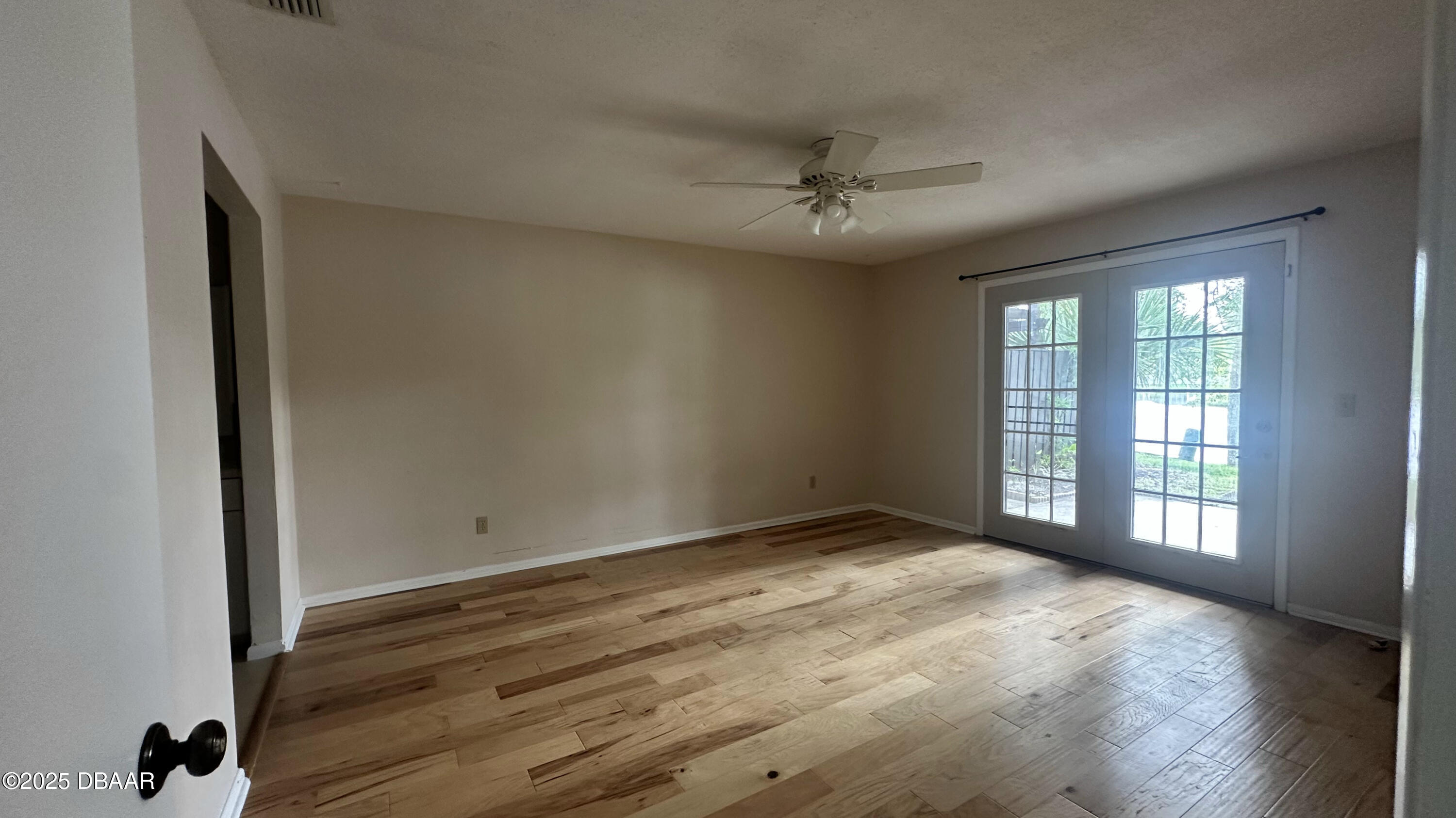 Listing Photo 25