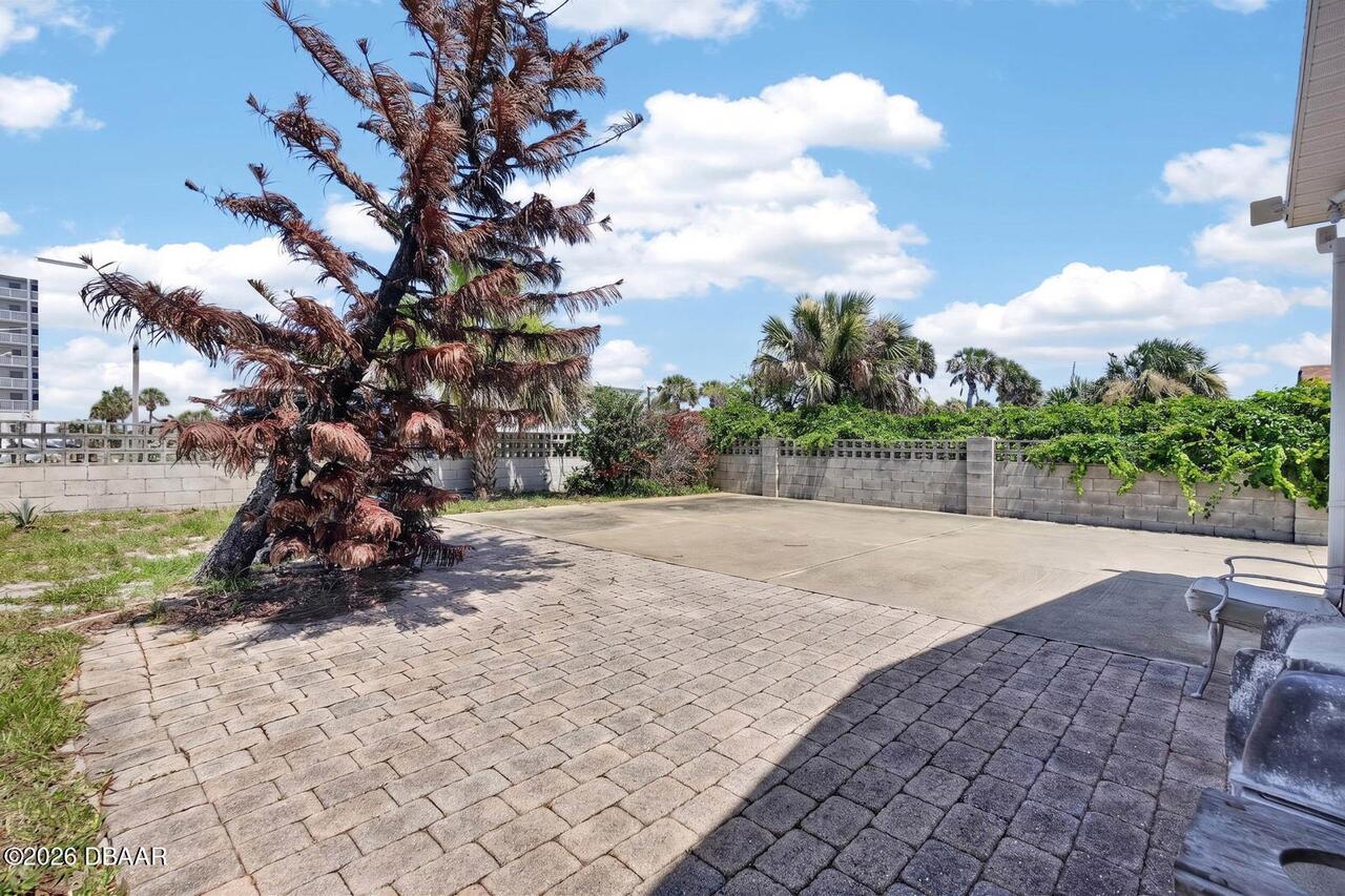 Listing Photo 32
