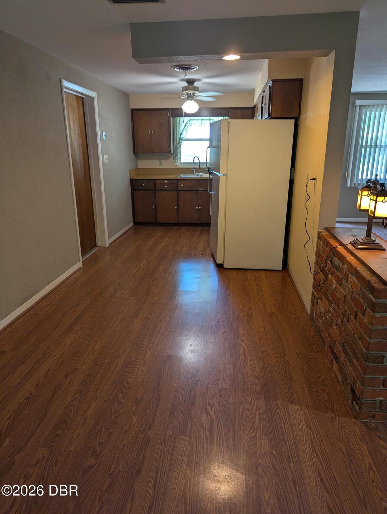 Listing Photo 7