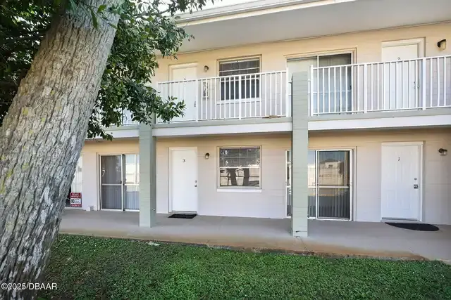 Listing Photo 14