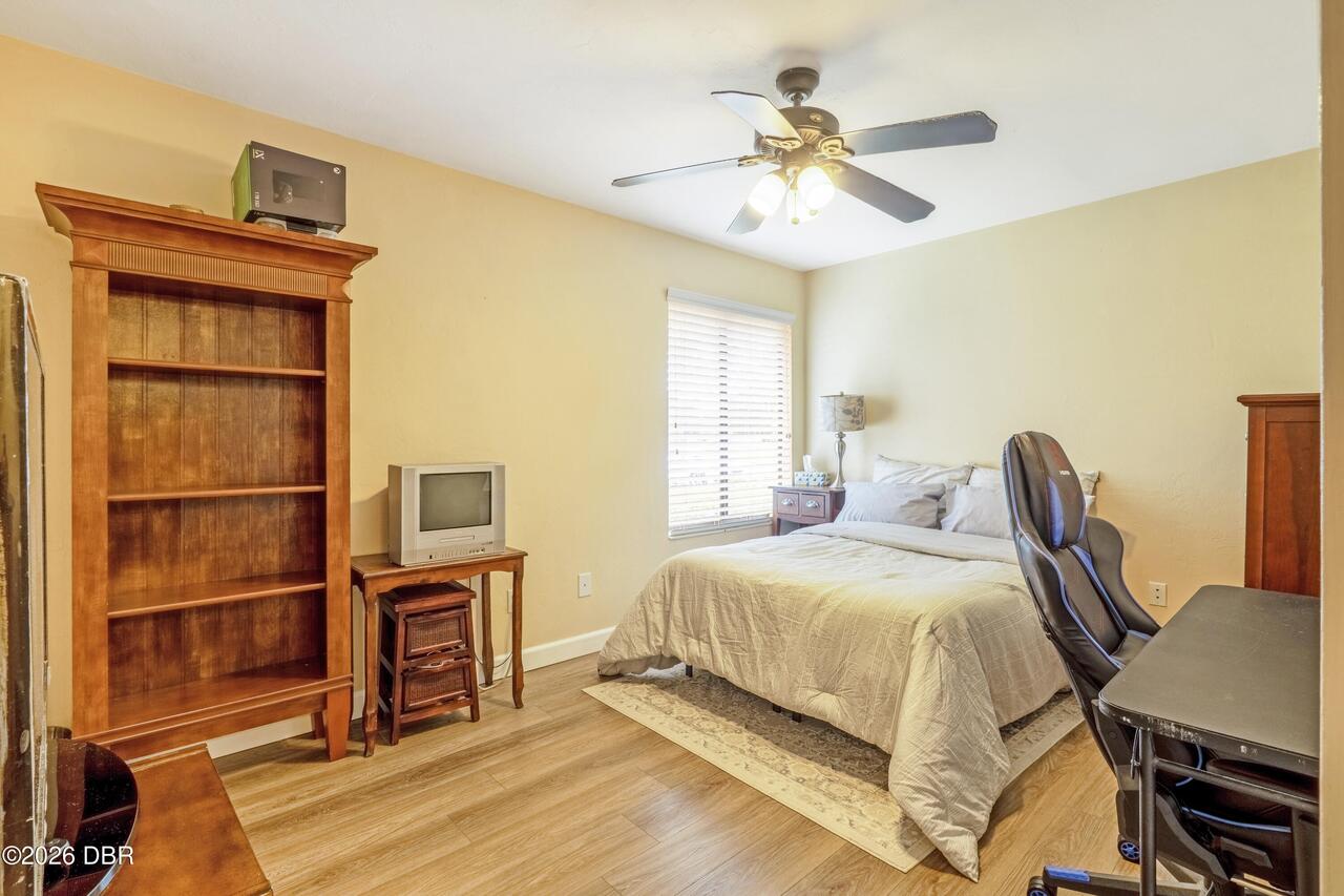 Listing Photo 25