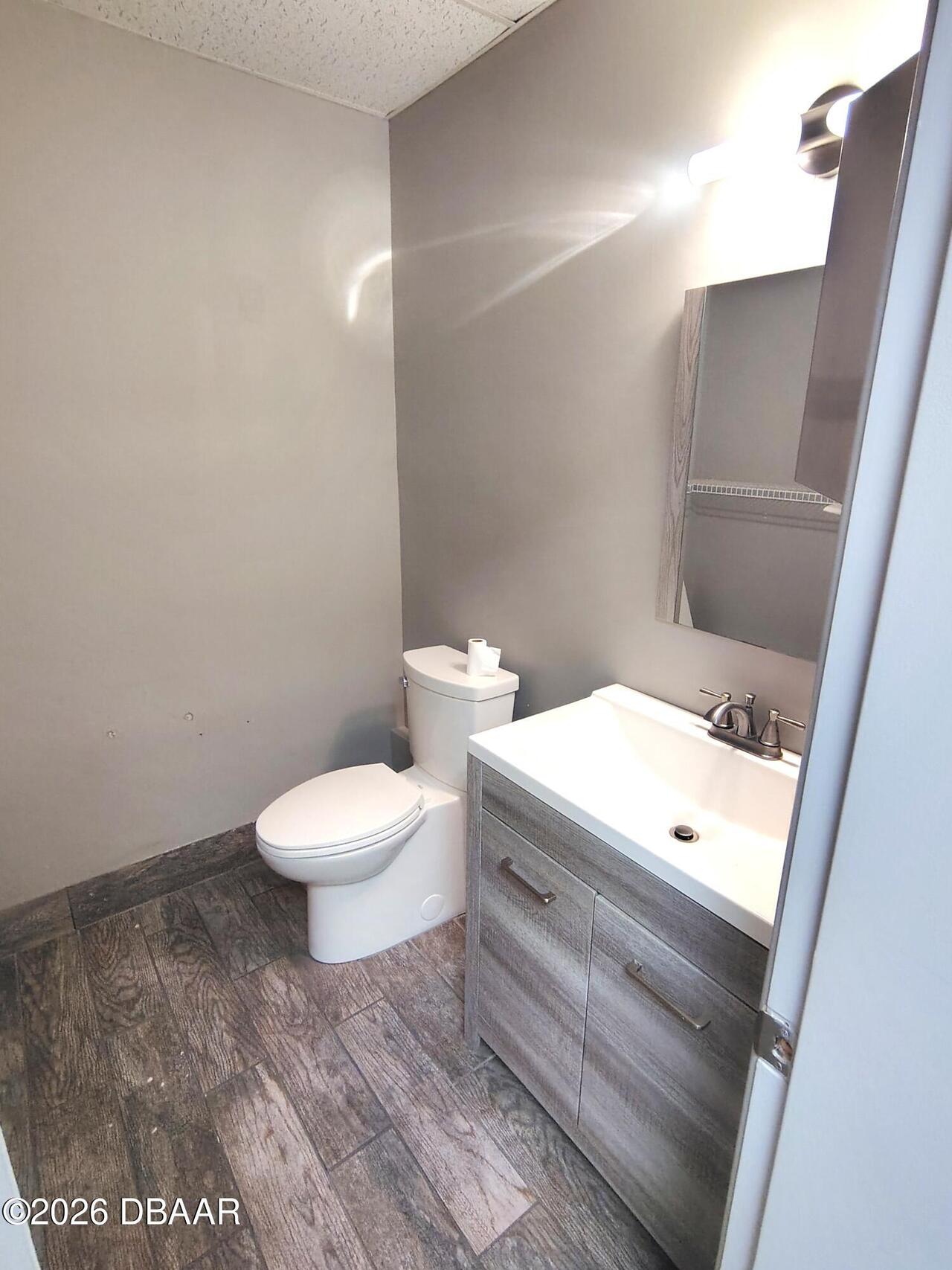 Listing Photo 10