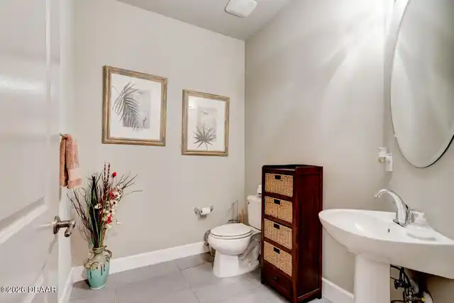 Listing Photo 33