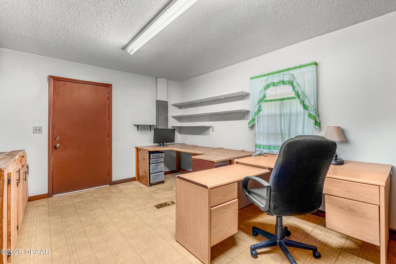 Listing Photo 22