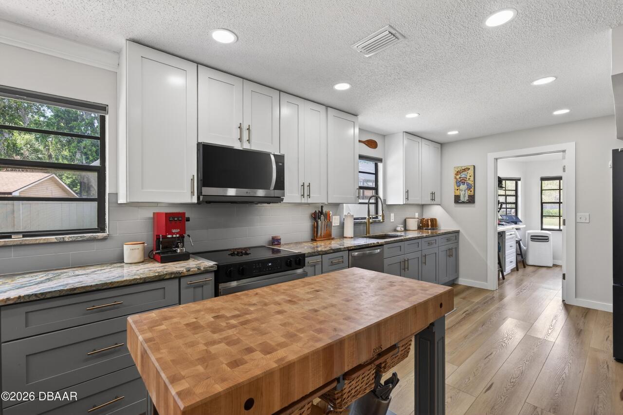 Listing Photo 19