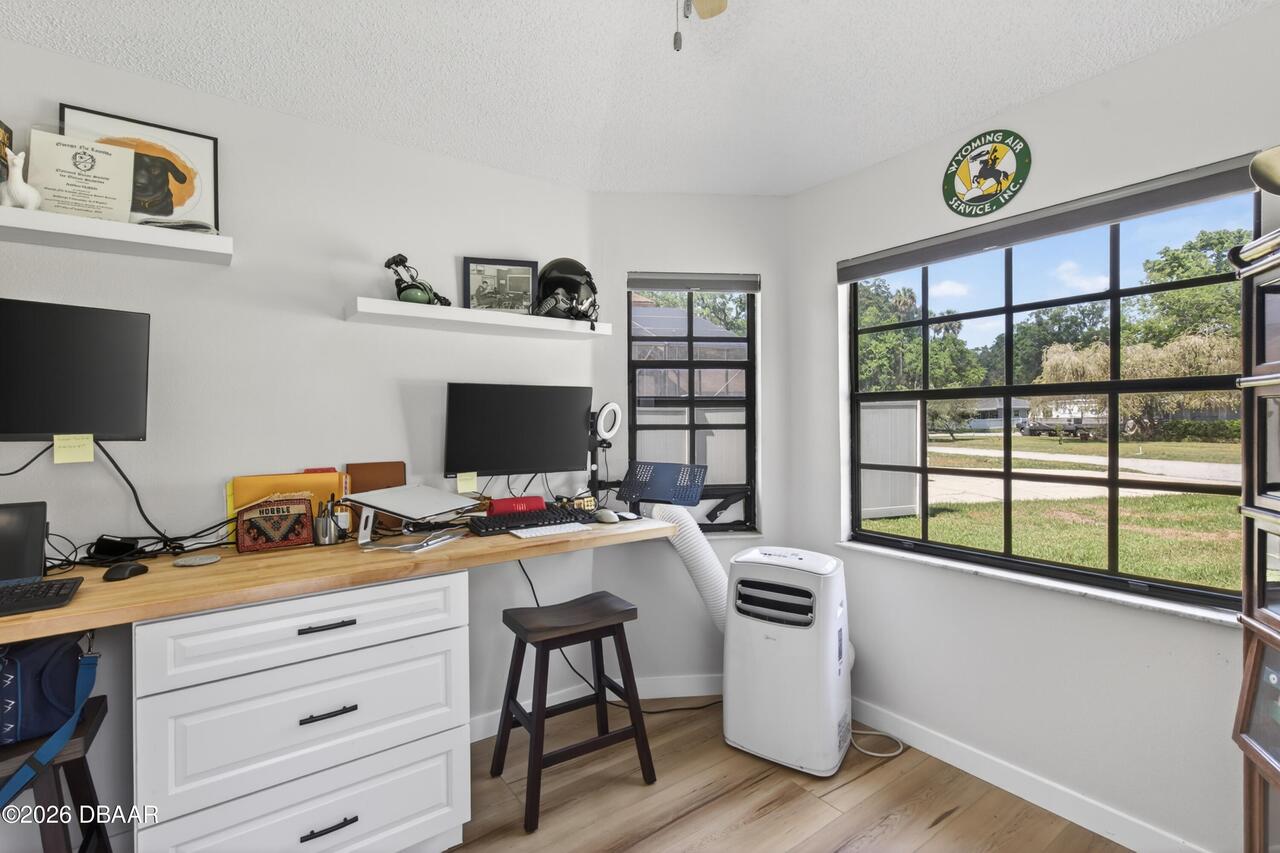 Listing Photo 21