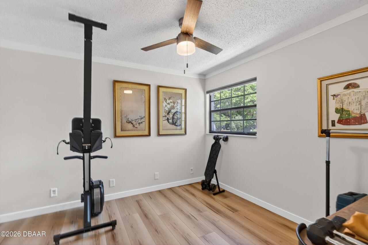 Listing Photo 23