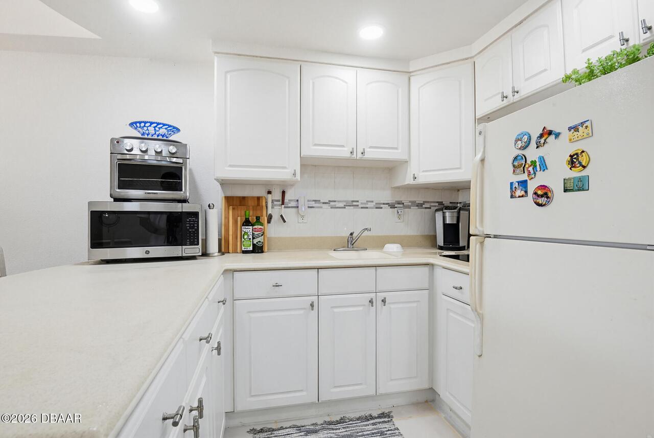 Listing Photo 17