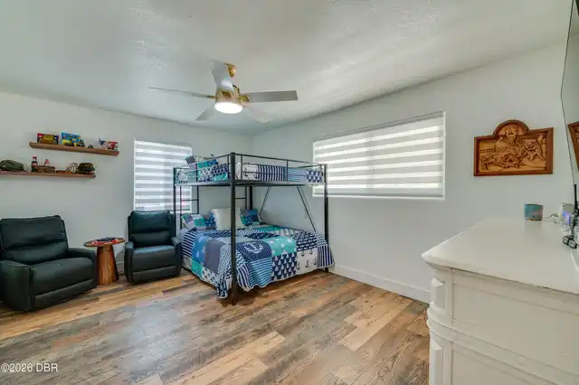 Listing Photo 18