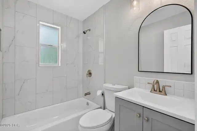 Listing Photo 18