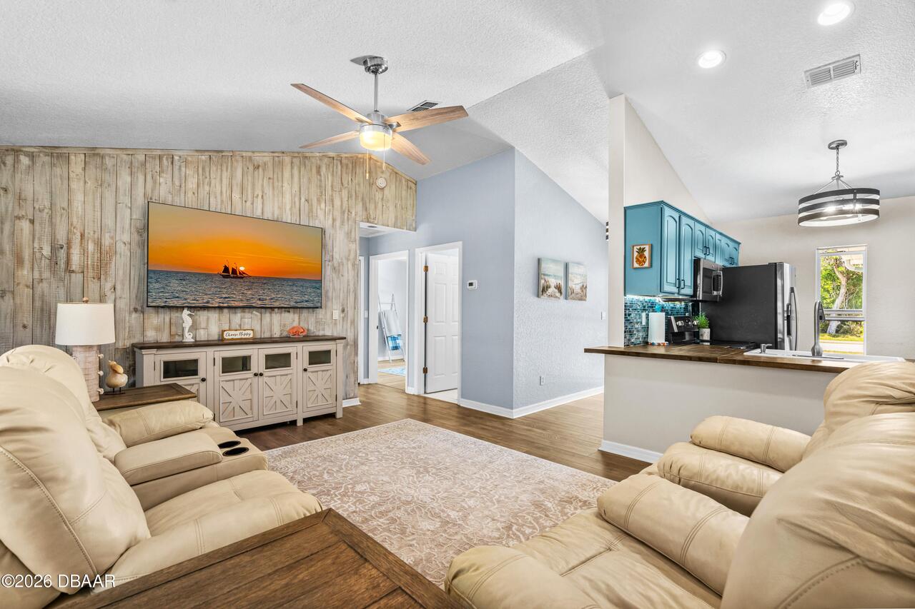 Listing Photo 15