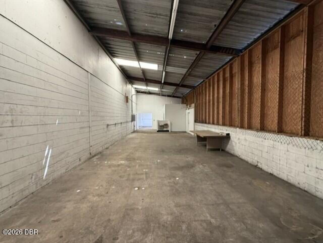 Listing Photo 9