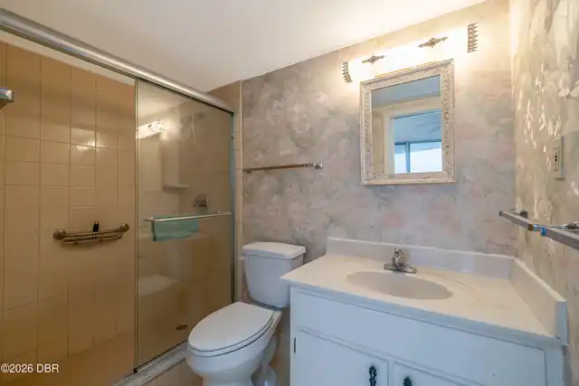 Listing Photo 25