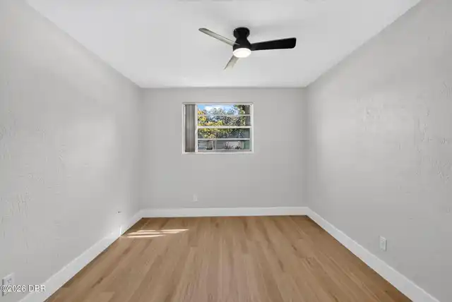 Listing Photo 33