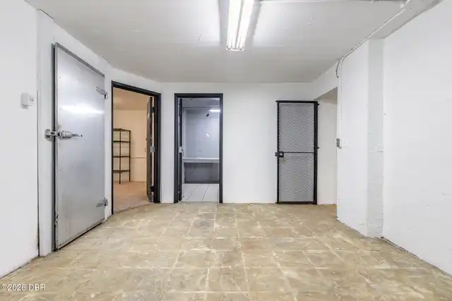 Listing Photo 17