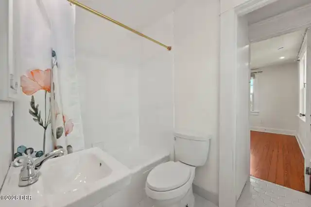 Listing Photo 29