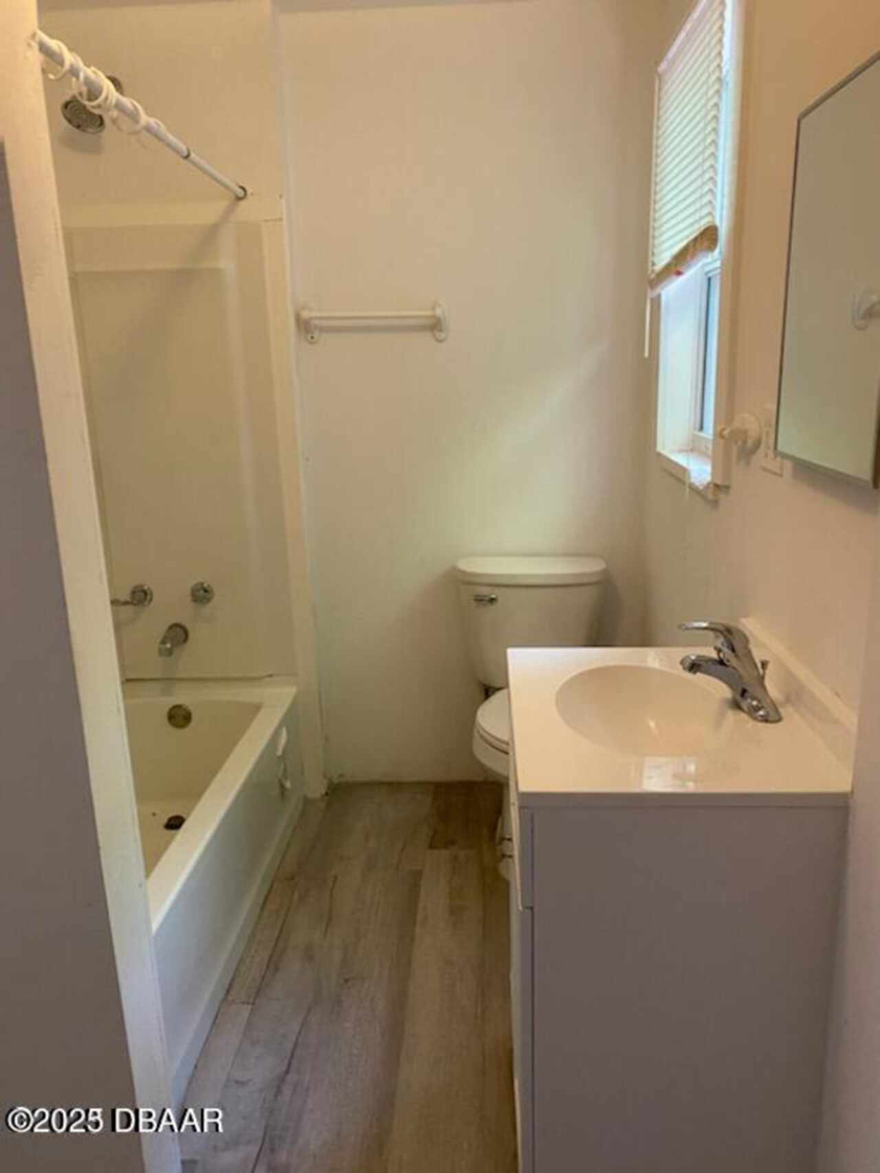 Listing Photo 7