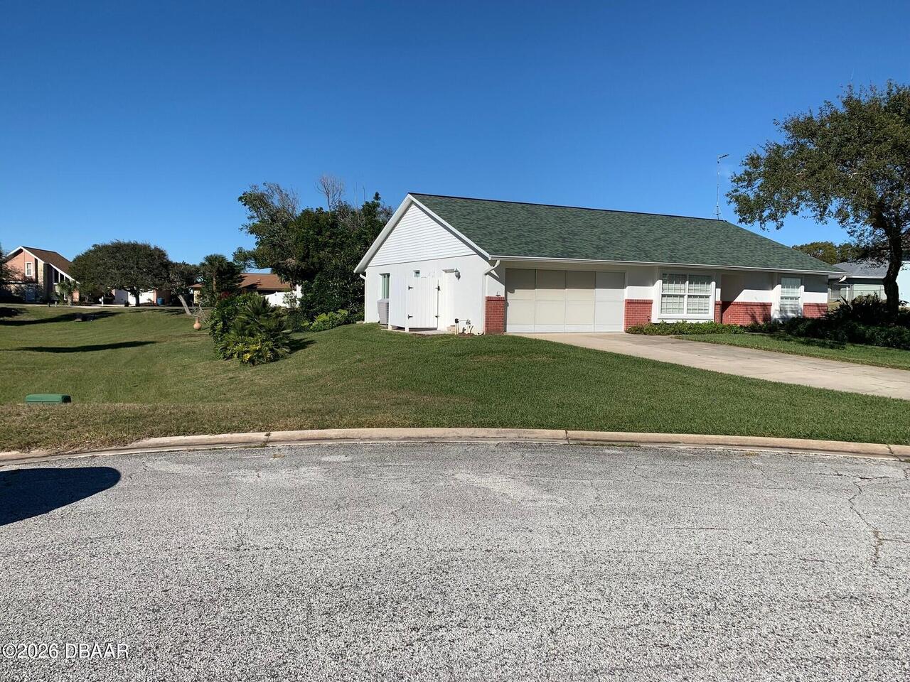 Listing Photo 10